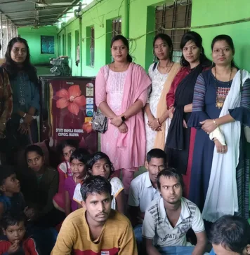 CSPGCL/एबीवीटीपीएस की स्तुति महिला मंडल ने खोखरा के वृद्धाश्रम को भेंट किया रेफ्रिजरेटर स्तुति महिला मंडल द्वारा खोखरा में संचालित देव सेवा समिति को रेफ्रिजरेटर भेंट किया गया।